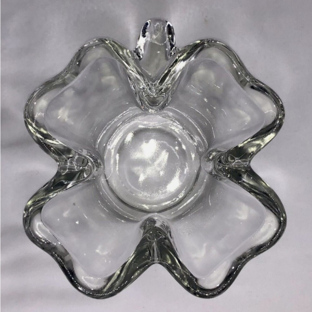 Vintage  glass Shamrock 4.5 “candy bowl/trinket dish, four leaf clover shape